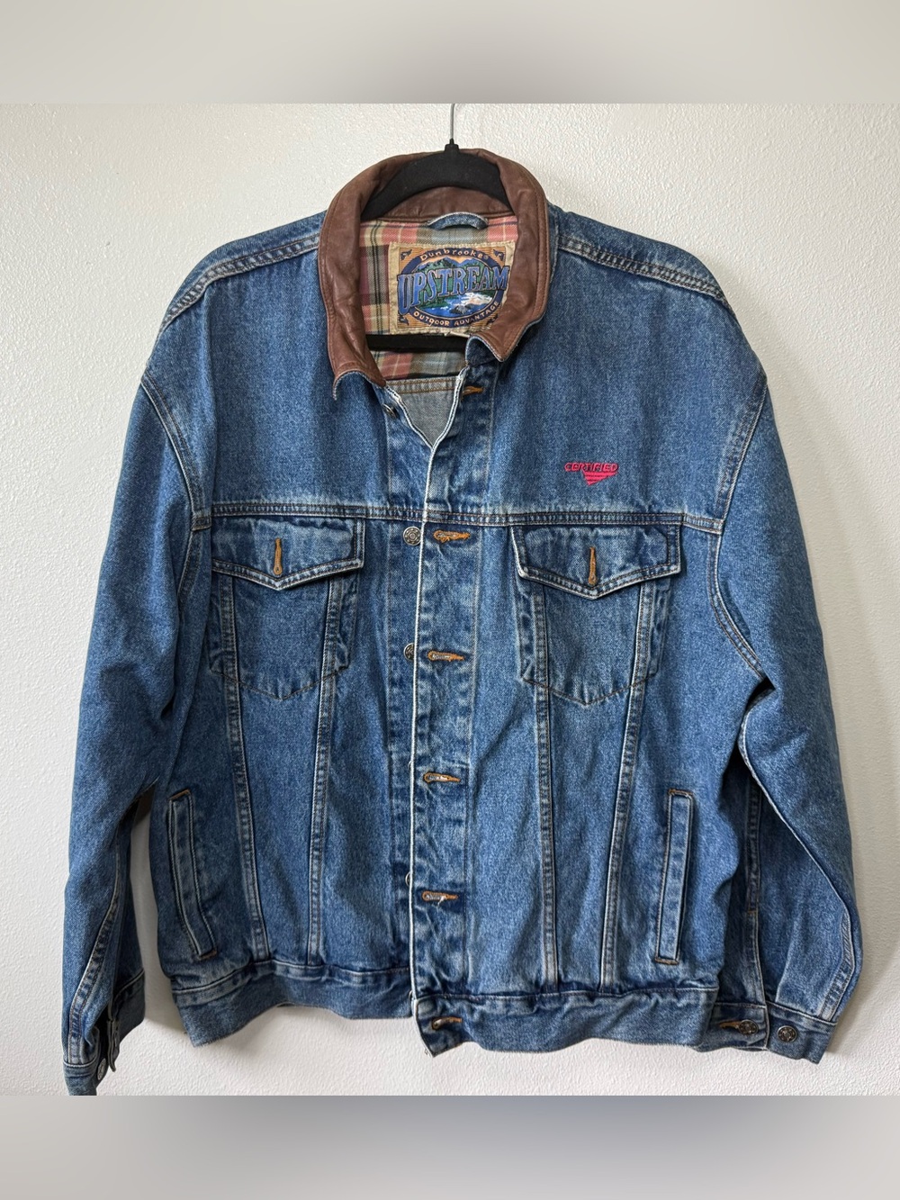 Vintage Men's Dunbrook Upstream Blue Denim Jacket with Brown Leather Collar